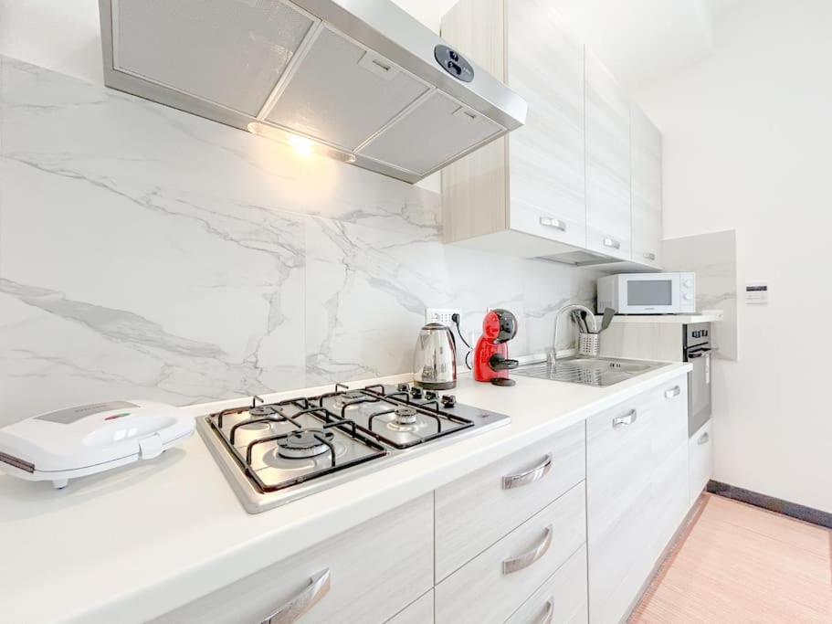 Elegant Apartment - Wifi - Smart Tv - Netflix Genoa Ngoại thất bức ảnh